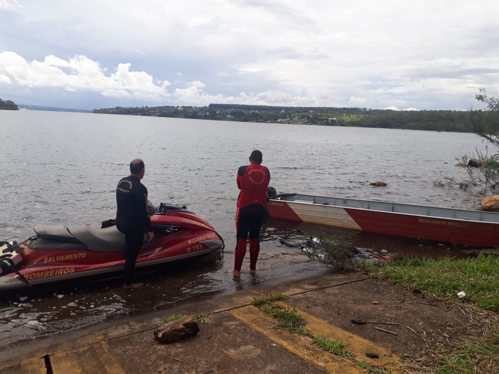 Bombeiros encontraram corpo de mergulhadora no Lago Paranoá, no DF — Foto: Corpo de Bombeiros DF/Divulgação