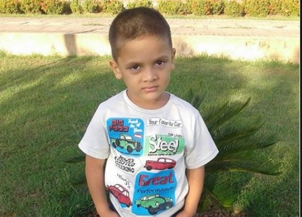 Rhuan Maicon tinha quatro anos quando saiu do Acre com a mãe, segundo avô — Foto: Arquivo da família