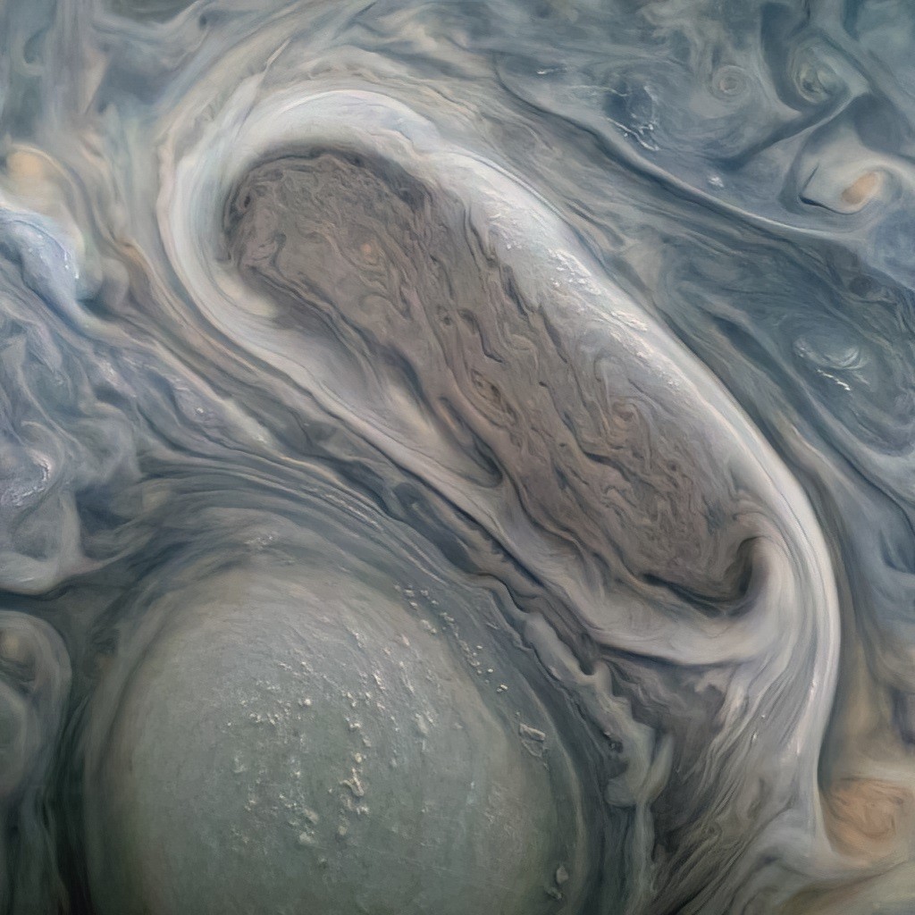 JunoCam mostra as duas maiores tempestades em rotação de Júpiter  (Foto: Kevin M.Gill/Creative Commons )