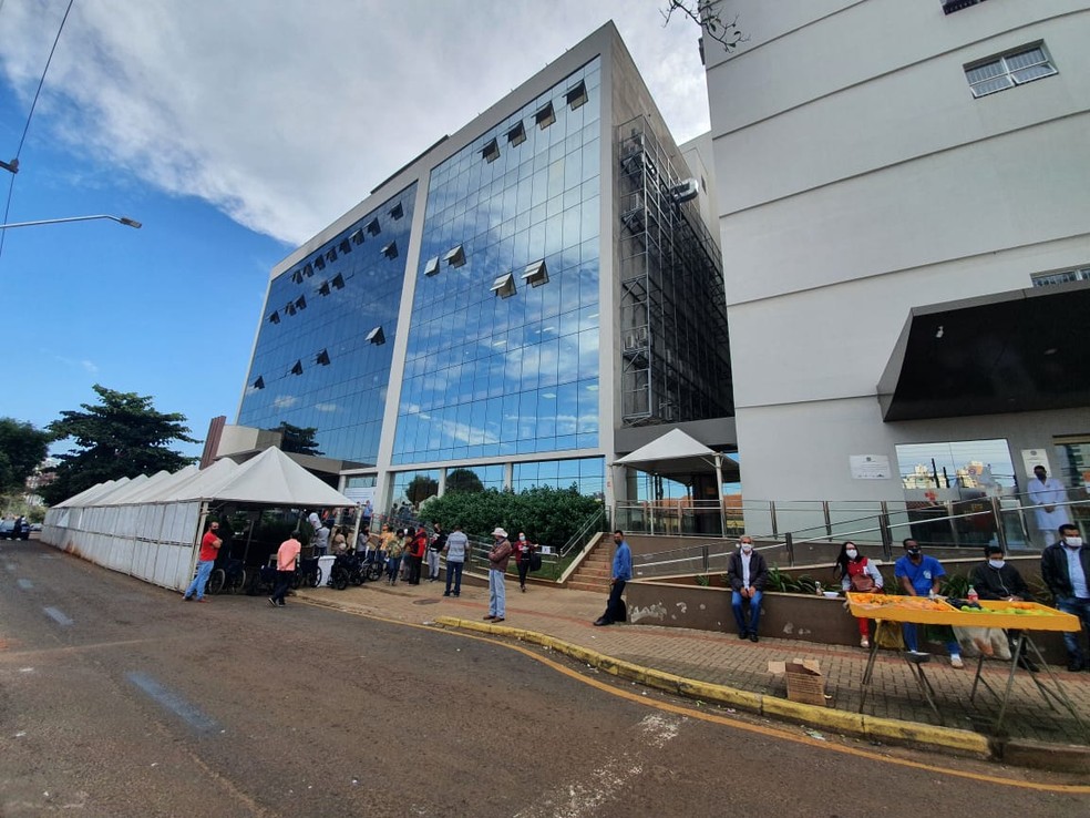 Coronavírus: Hospital do Câncer de Londrina suspende cirurgias eletivas e  diminui atendimentos ambulatoriais | Norte e Noroeste | G1