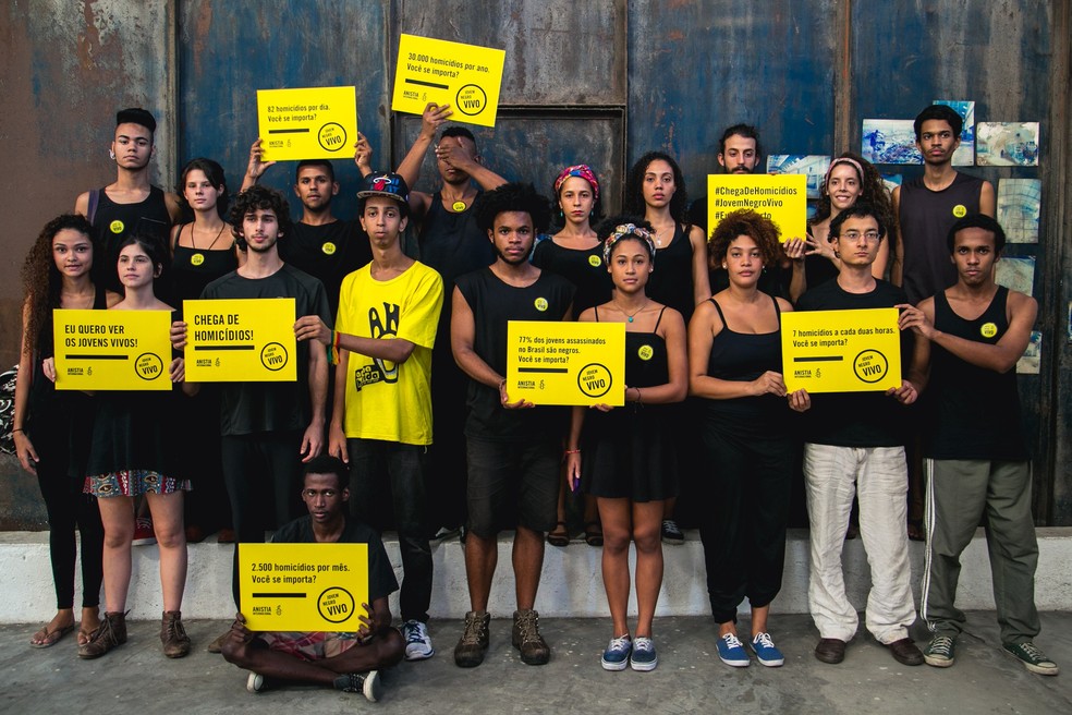 Roda de conversa com o tema 