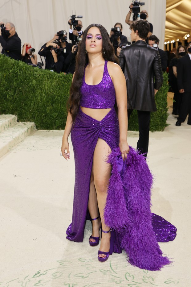 NEW YORK, NEW YORK - SEPTEMBER 13: Camilla Cabello attends The 2021 Met Gala Celebrating In America: A Lexicon Of Fashion at Metropolitan Museum of Art on September 13, 2021 in New York City. (Photo by Mike Coppola/Getty Images) (Foto: Getty Images)