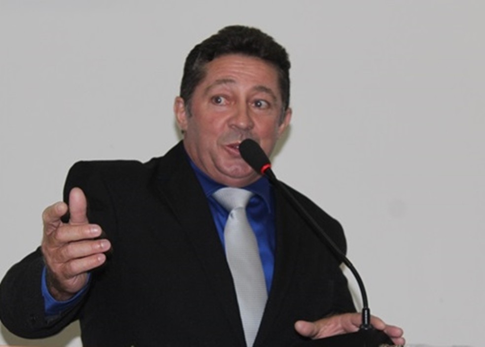Pedrinho Vilarim, vice-prefeito de Floresta, morreu vÃ­tima de infarto aos 51 anos â Foto: Arquivo Pessoal
