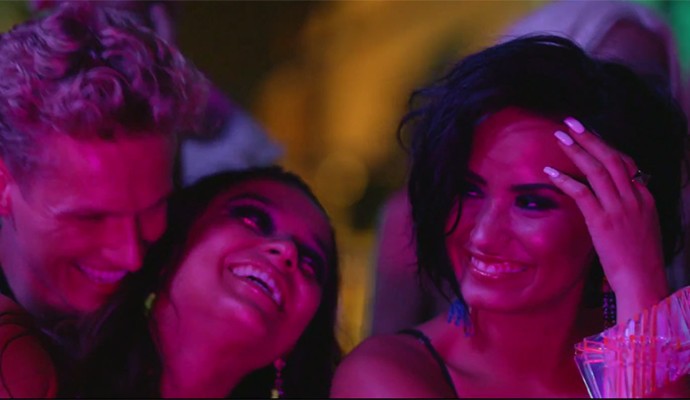 Demi Lovato - Cool for the Summer [Tradução] (Clipe Legendado) ᴴᴰ 