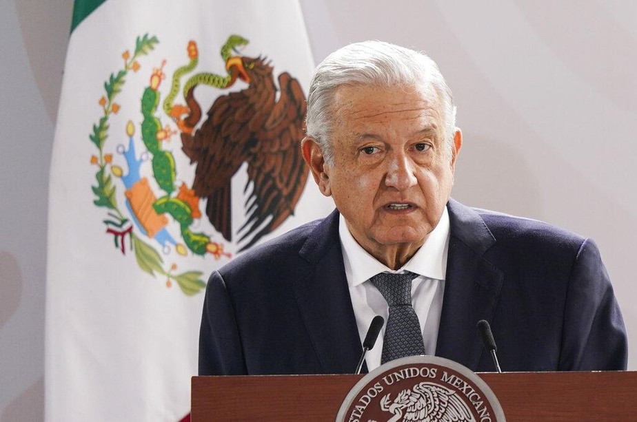 Andres Manuel Lopez Obrador; Andrés Manuel López Obrador
