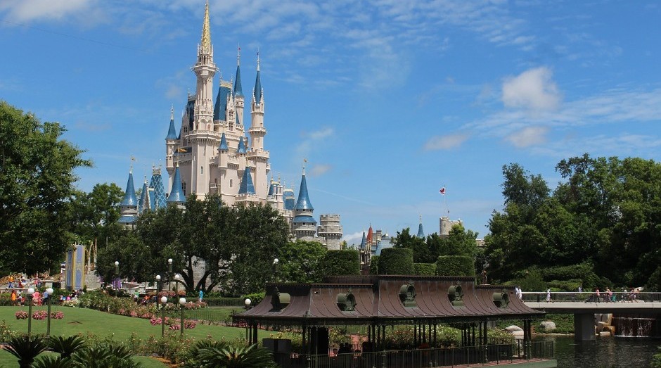 O famoso castelo do Magic Kingdom, no complexo de parques Walt Disney World (Foto: Pixabay)
