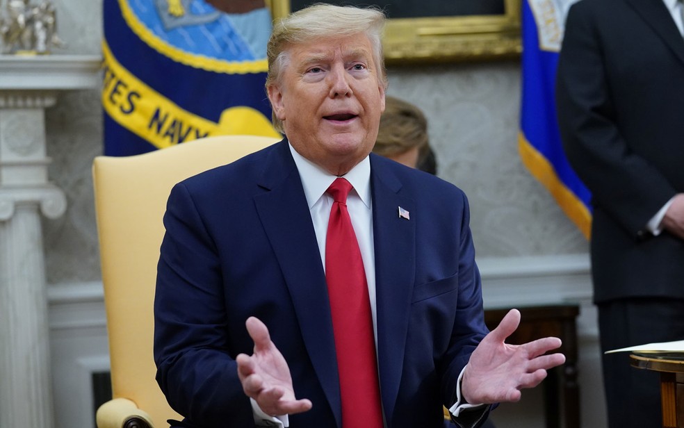 O presidente dos Estados Unidos, Donald Trump, no Salão Oval da Casa Branca, na terça-feira (17) — Foto: Reuters/Kevin Lamarque