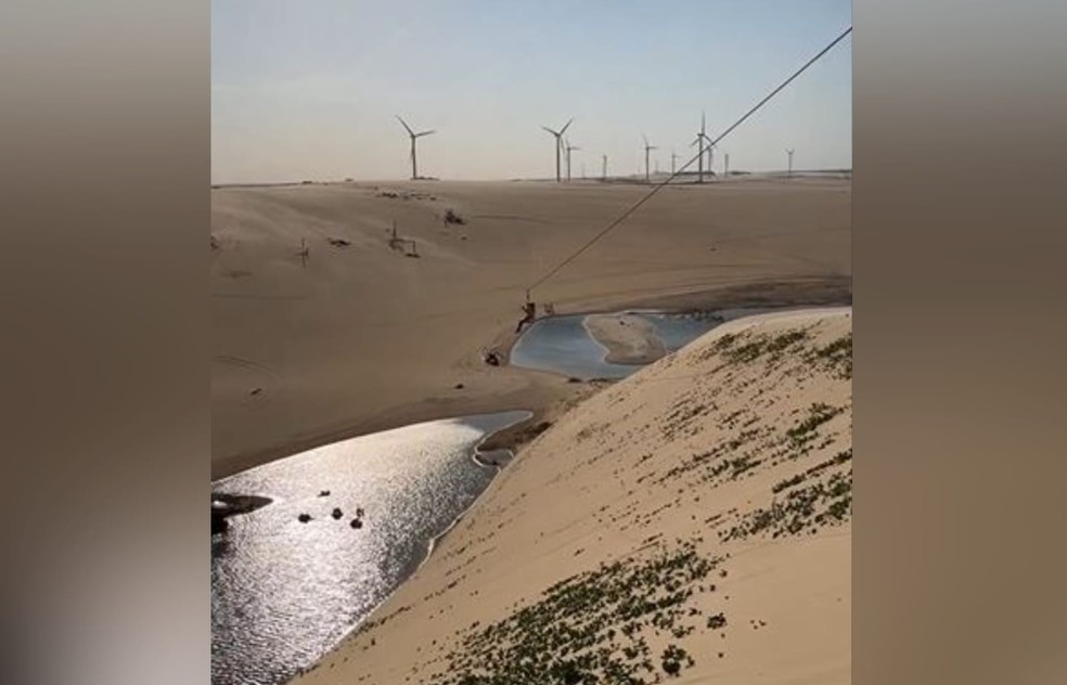 Turista publicou imagens de uma tirolesa momentos antes do acidente em Canoa Quebrada, em Aaracati, no Ceará. — Foto: Reprodução