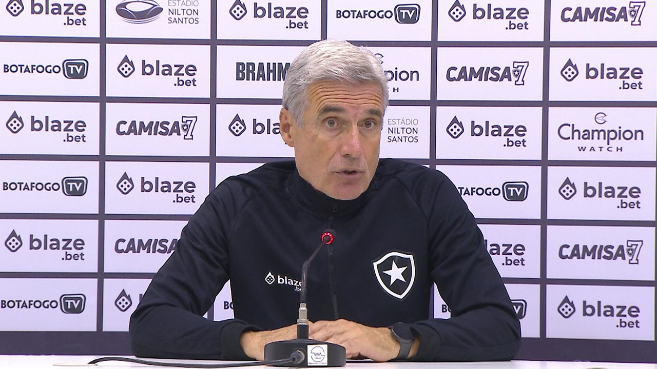 Luís Castro fala sobre os reforços do Botafogo