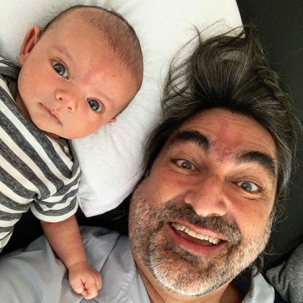 Zeca Camargo com o sobrinho Luca (Foto: Reprodução/Instagram)