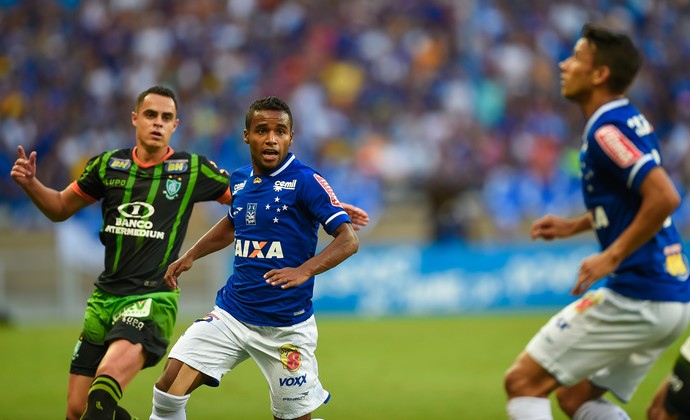 Vitória = alívio + sair do Z-4: conta que Raposa e Coelho buscam no clássico