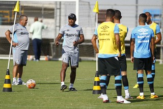 Grêmio tem um mês para reconstruir time e superar altitude diante da LDU