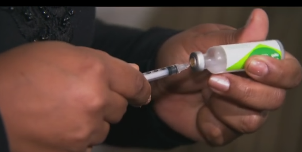 seringadiabetes - Com falta de seringa, diabéticos estão sendo orientados a 'reutilizar' material