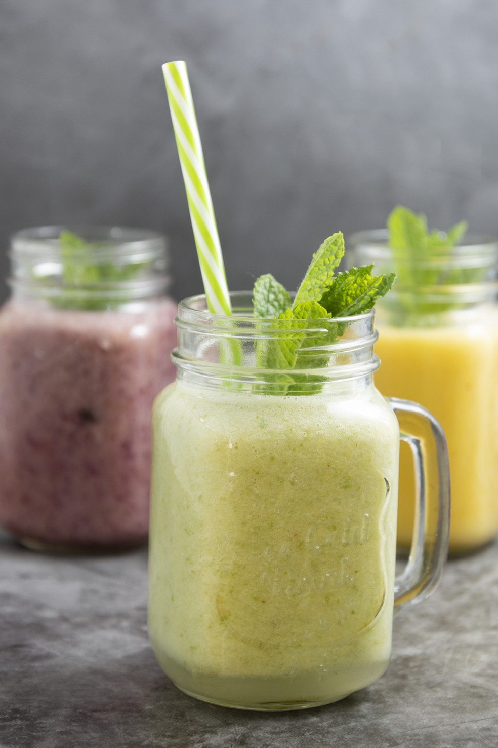 Suco de abacaxi com hortelã: refrescante e hidratante — Foto: Istock Getty Images