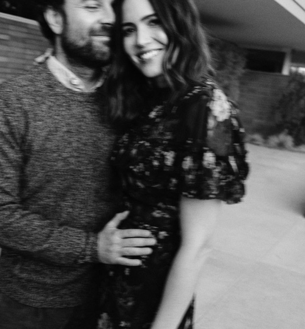Mandy, grávida, e o marido (Foto: Reprodução Instagram)