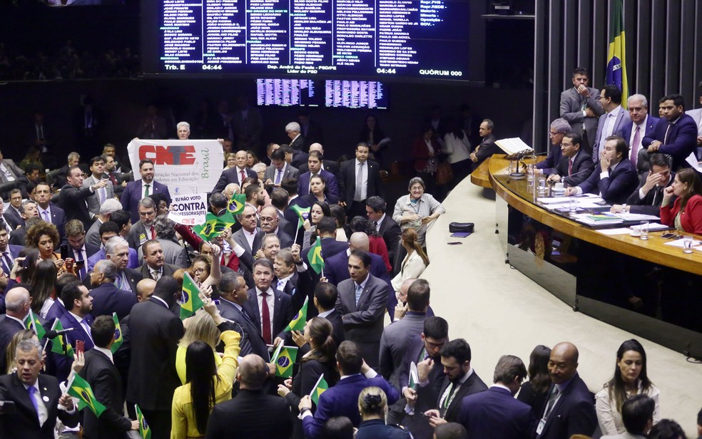 Plenário da Câmara durante a votação da reforma da Previdência, nesta quarta-feira (11) — Foto: Luis Macedo/Câmara dos Deputados