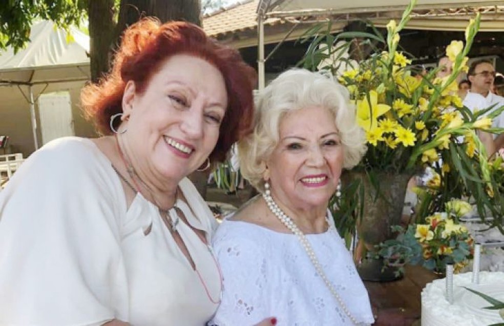 Vereadora Alba Lucena (DEM) e sua mãe Diva Lopes da Silva — Foto: Arquivo pessoal