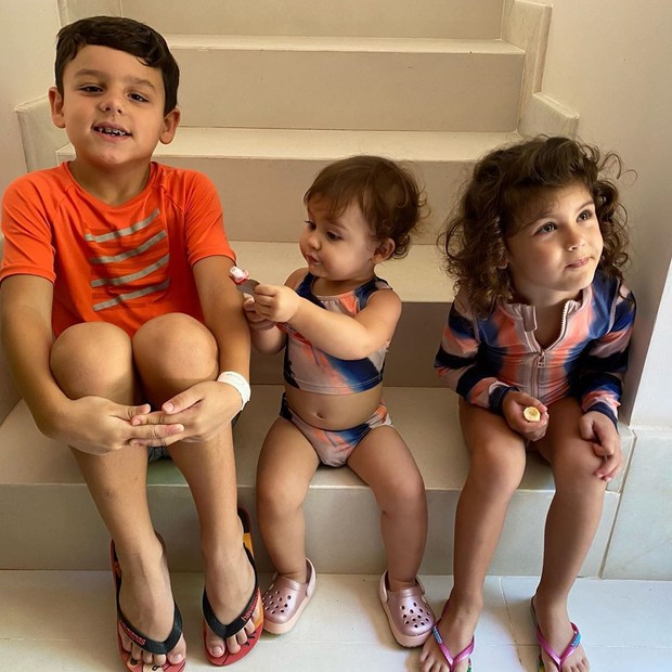 Bella Falconi curte férias em família na Bahia (Foto: Reprodução/Instagram)