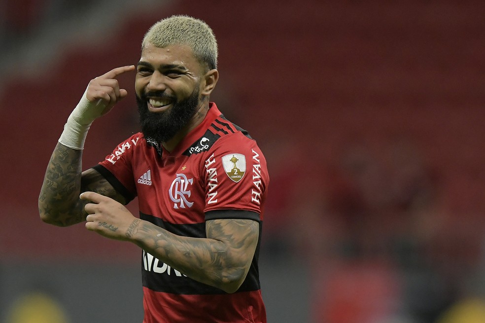 Gabigol, do Flamengo, comemora o segundo gol contra o Olimpia &mdash; Foto: Staff Images / CONMEBOL