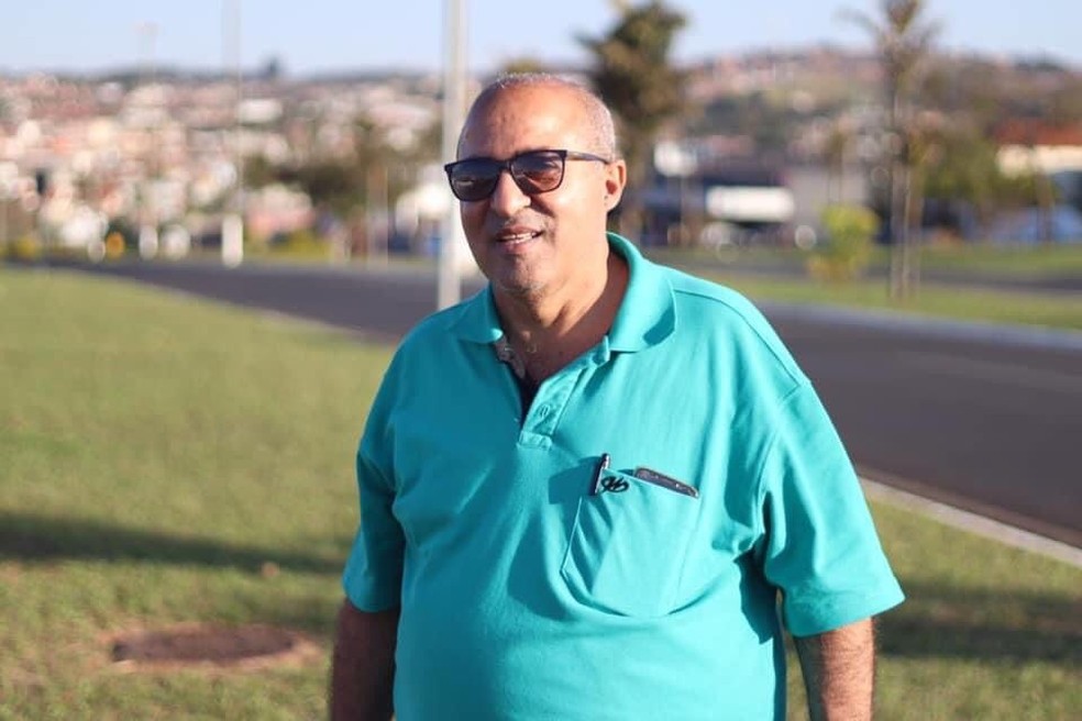 Carlos Alberto Alves, de 61 anos, morreu no local do acidente em Agudos — Foto: Redes sociais