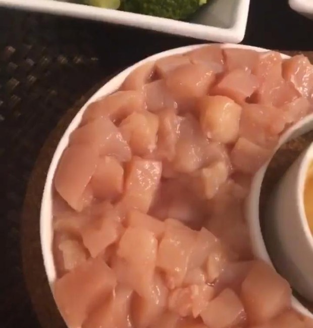 Para espantar o frio de São Paulo, Thais Fersoza faz versão de fondue saudável (Foto: Instagram/ Reprodução)