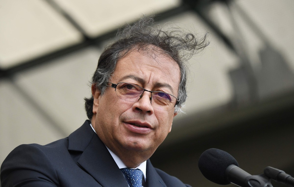 Os erros de Petro, da Col&ocirc;mbia, no Twitter: 'Algu&eacute;m tire o celular do  presidente' | Mundo | O Globo