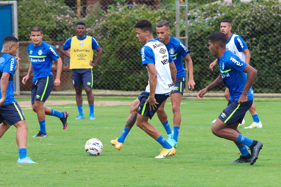 Grupo de transição do Grêmio finaliza preparação para encarar o Brasil-Pel — Foto: Rodrigo Fatturi/Grêmio