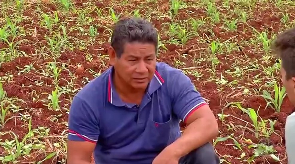 Cacique Venncio Zezokemae fala sobre a produo nas terras indgenas (Foto: TVCA/ Reproduo)
