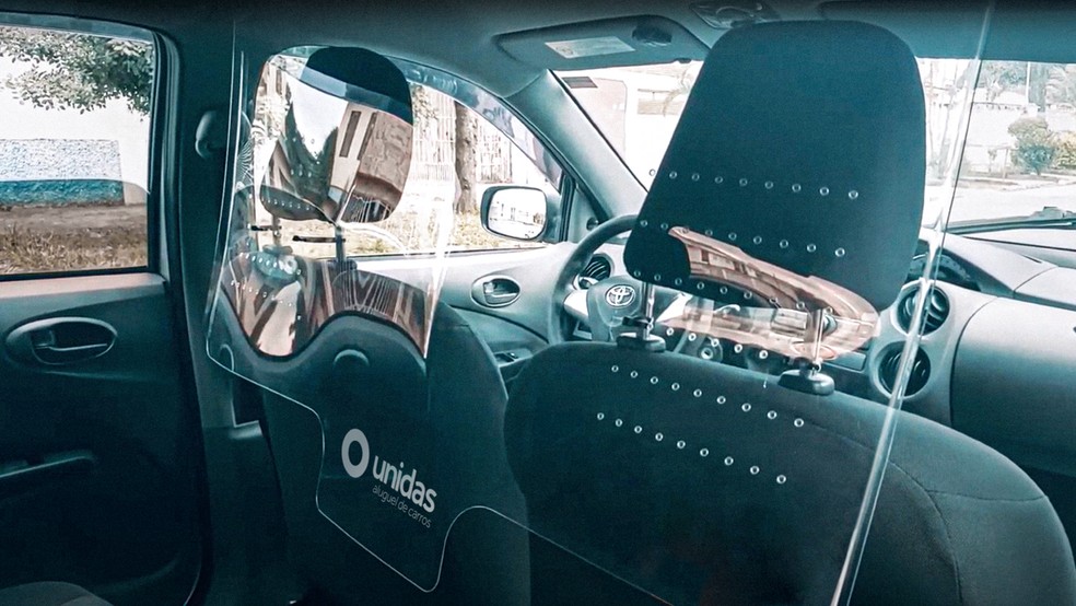 Placa acrílica de proteção contra a Covid-19 da Unidas — Foto: DIvulgação