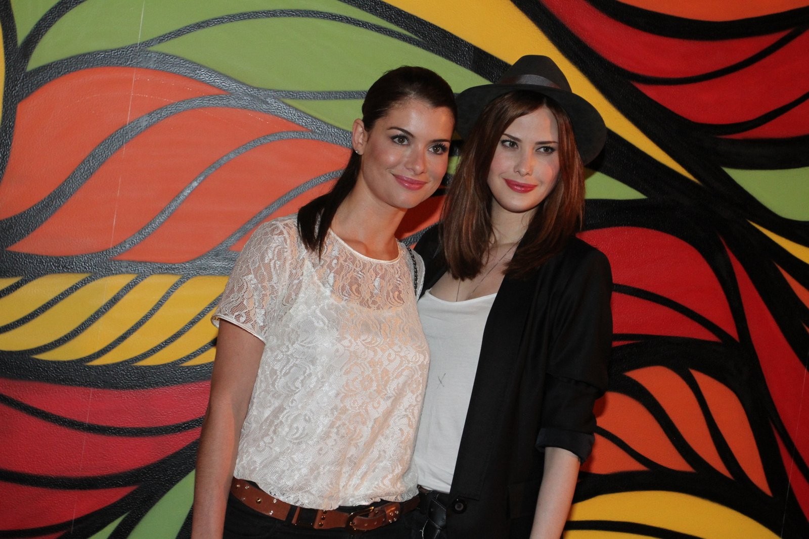 Alinne Moraes e Mayana Moura (Foto: )