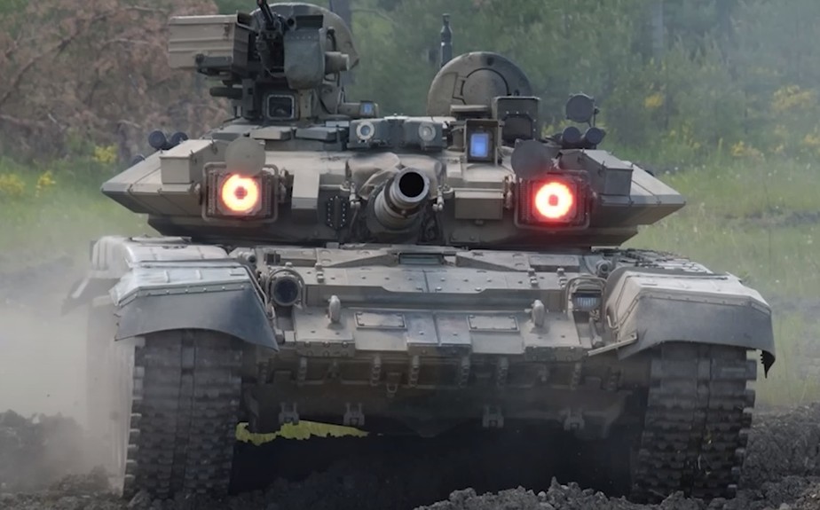 Tanque Challenger 2 será enviado à Ucrânia pelo Reino Unido