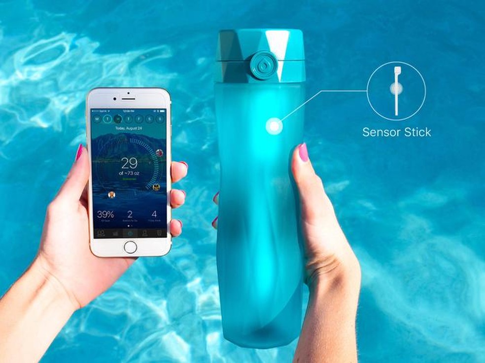 A garrafa Hidrate Spark auxilia no consumo diário de água (Foto: Divulgação/Hidrate Spark)