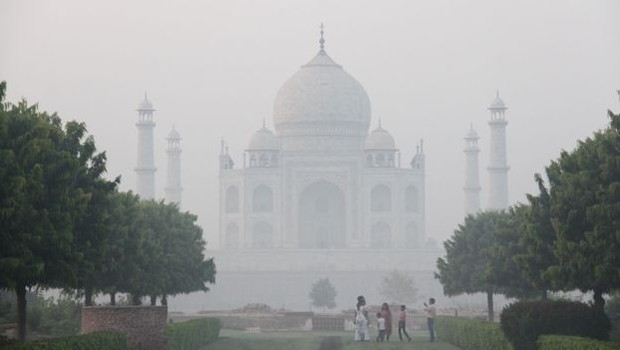 A região onde fica o Taj Mahal enfrenta um sério problema de poluição do ar (Foto: Getty Images (via BBC News Brasil))
