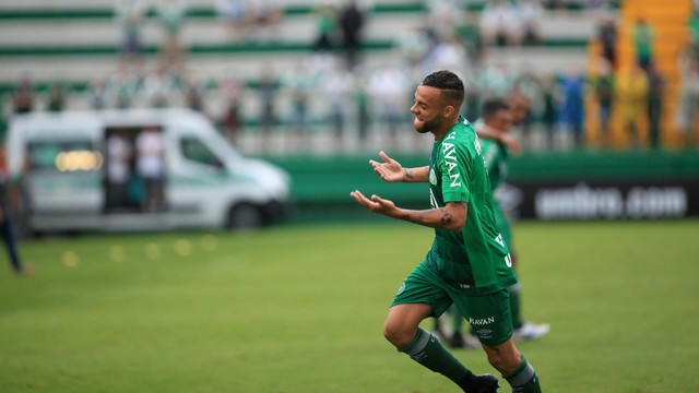 No primeiro turno Guilherme anotou os dois da Chape pra cima do Inter de Lages ( Imagem: Sirli Freitas/Chapecoense)