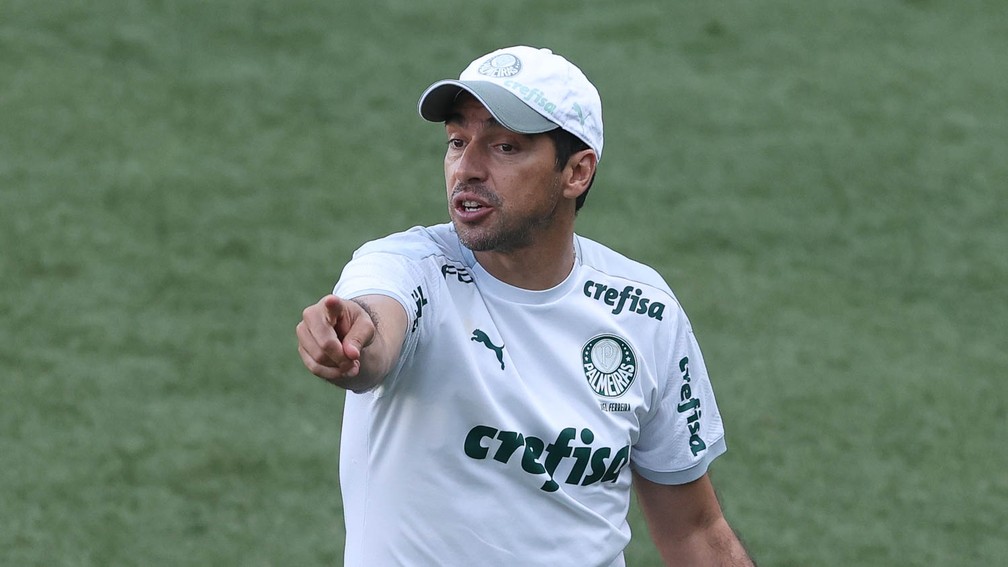 Abel Ferreira, do Palmeiras, na Academia de Futebol — Foto: Cesar Greco / Ag. Palmeiras