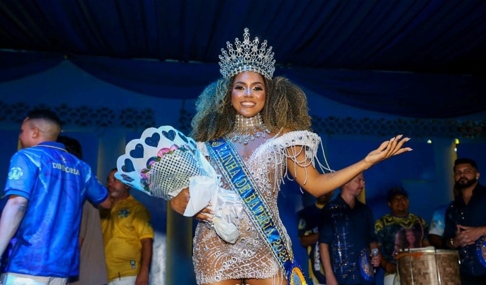 Primeiro casal do Tuiuti tem nova coreógrafa para o Carnaval 2023 - Super  Rádio Tupi