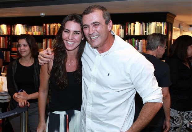 Glenda Kozlowski e Paulo Barros (Foto: Clayton Militão/Foto Rio News)