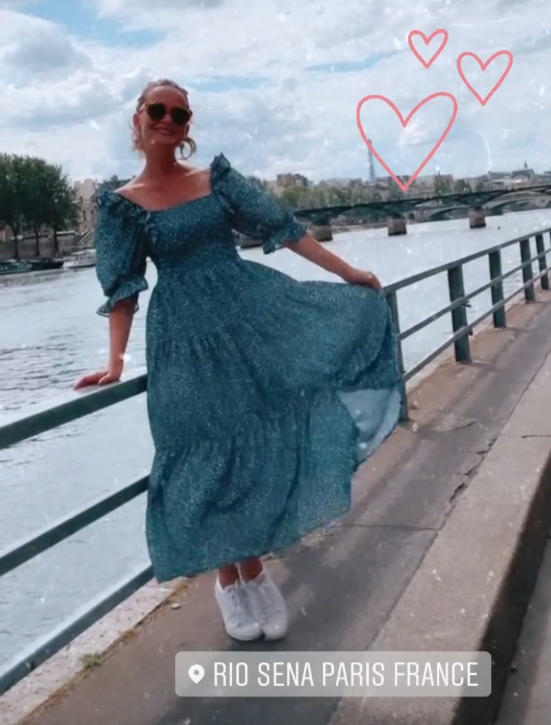 Fernanda Rodrigues em Paris  (Foto: Reprodução / Instagram )