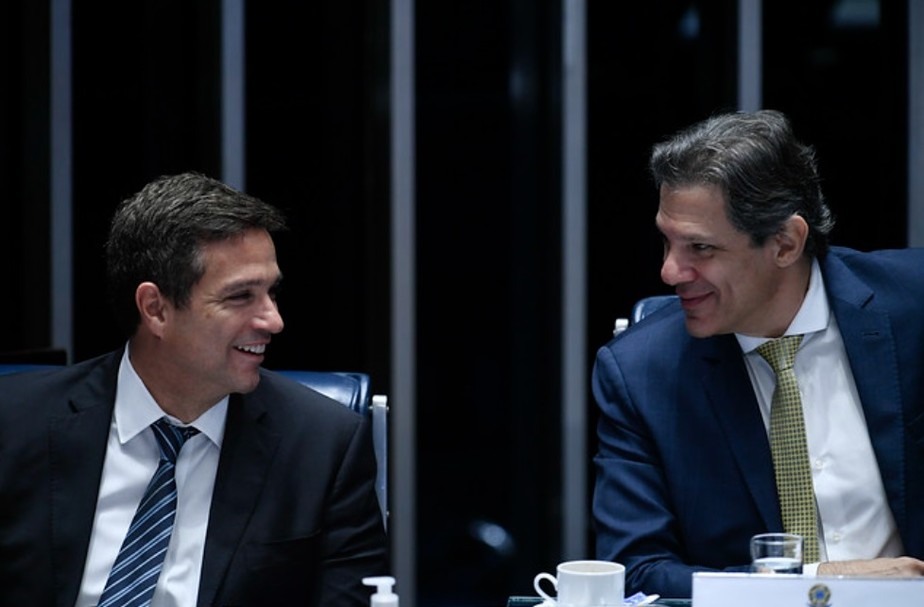 Após almoço com Campos Neto, Haddad confirma discussão sobre possível  mudança no sistema de meta de inflação