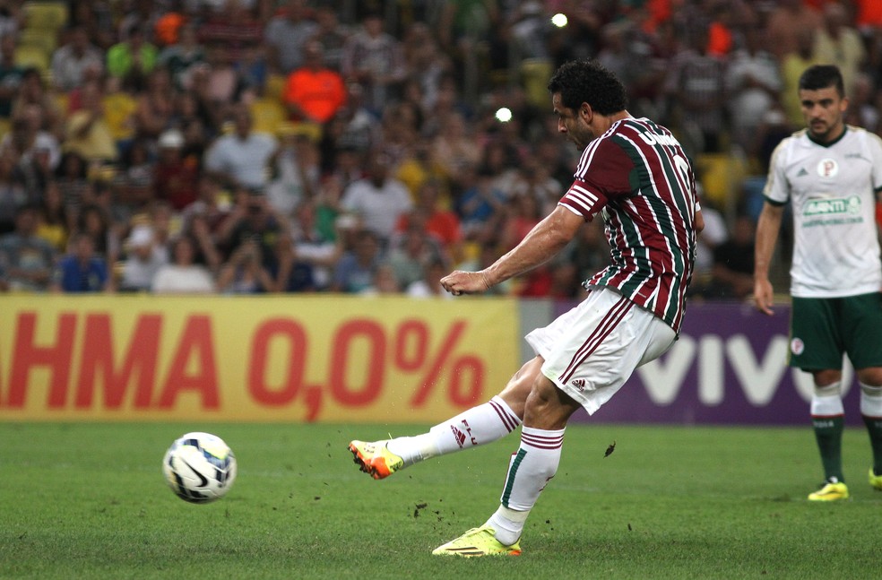 Fred em cobran�a de p�nalti pelo Fluminense � Foto: Nelson Perez / Fluminense FC