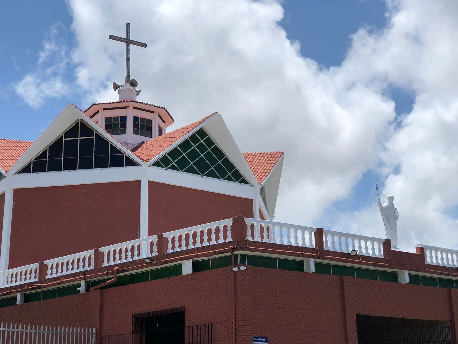 Novena em homenagem a São Judas Tadeu termina neste final de semana em Aracaju; confira programação