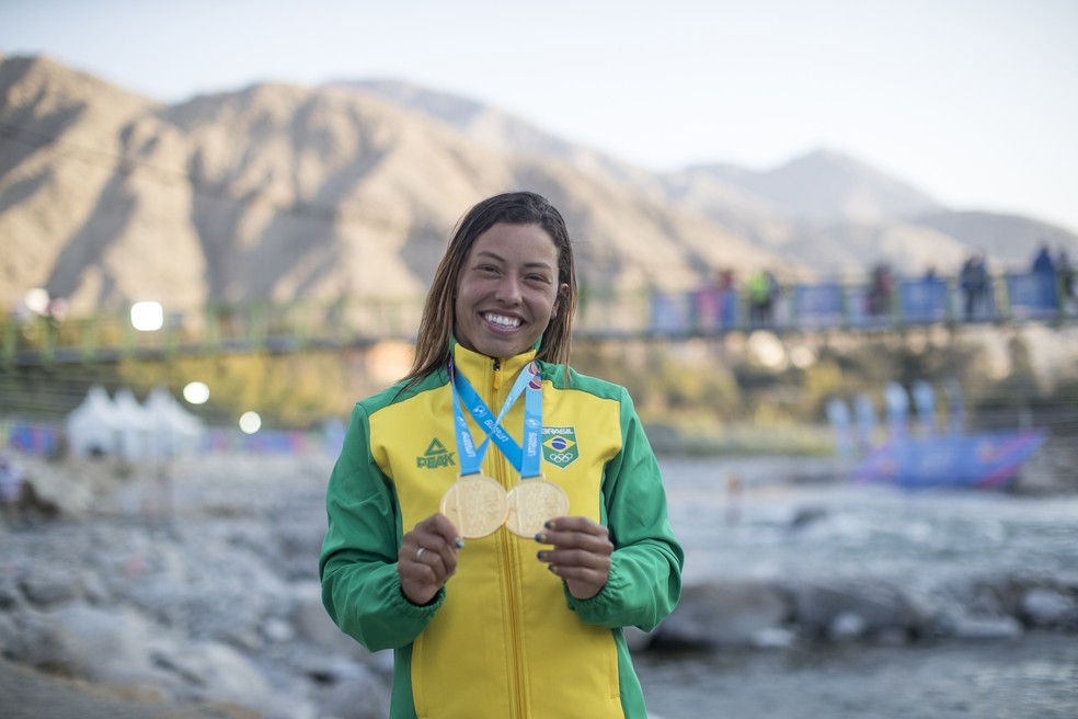 No Pan de Lima, Ana Sátila faturou dois ouros na canoagem slalom — Foto: Jonne Roriz/COB