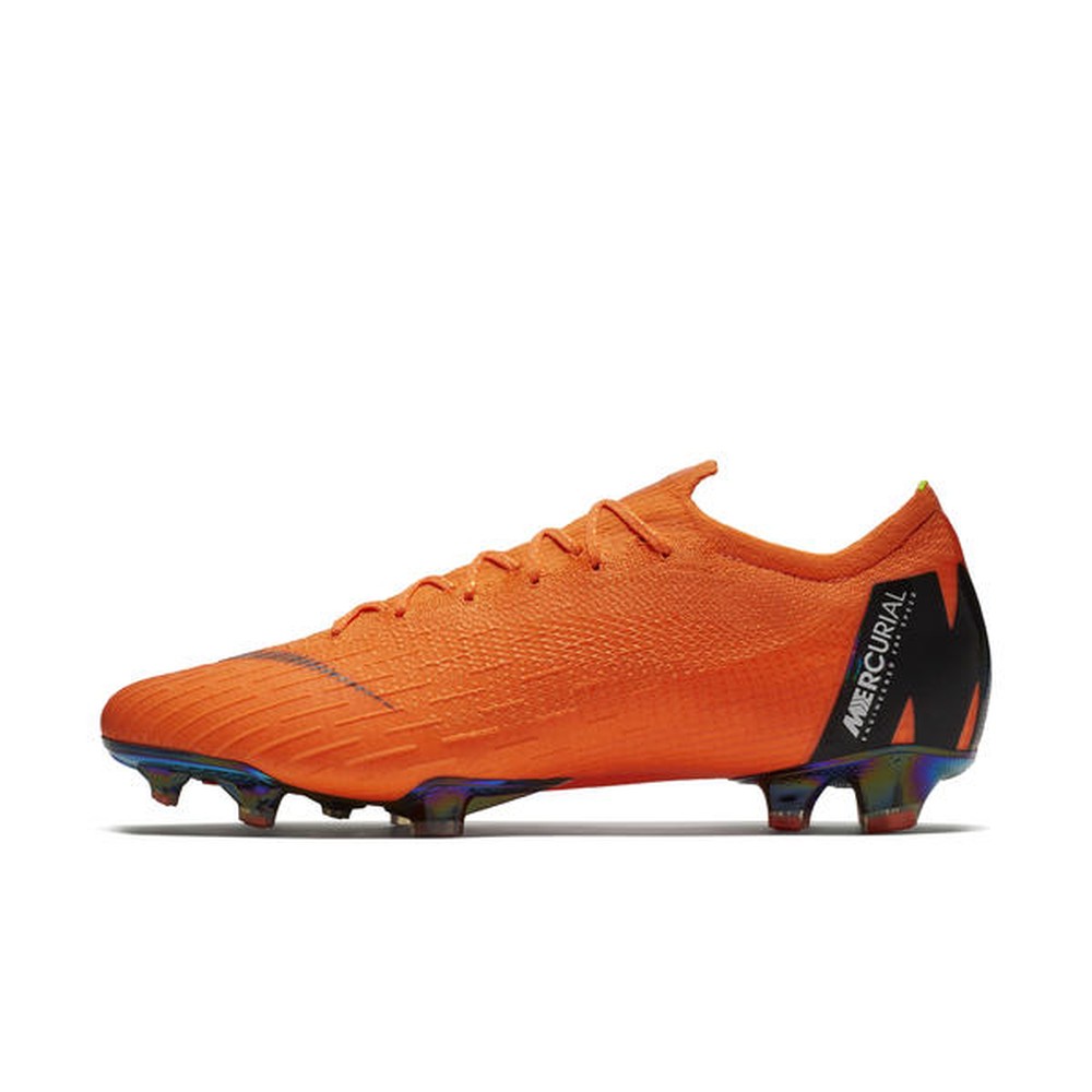 Conheca As Chuteiras Que Serao Usadas Por Neymar E Cr7 Na Copa Do Mundo Esportes Online Cr7 underwear issues coupon codes a little less frequently than other websites. conheca as chuteiras que serao usadas