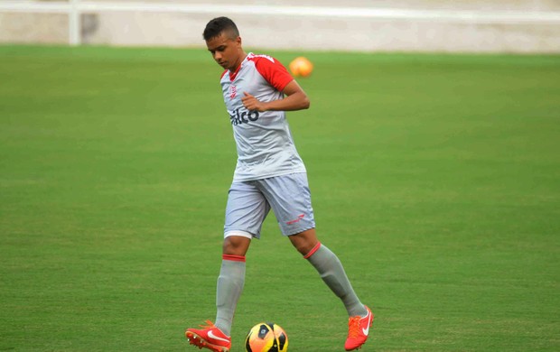luiz eduardo náutico (Foto: Aldo Carneiro / Pernambuco Press)