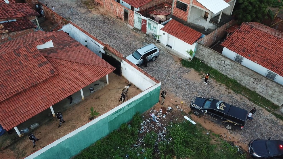 Operação da Polícia Federal em Parnaíba, litoral do Piauí — Foto: Divulgação/PF