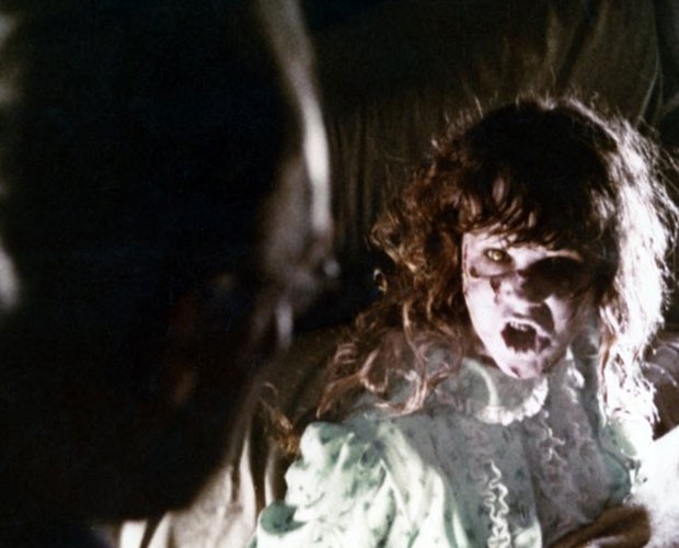 Linda Blair na pele de Regan MacNeil em 'O Exorcista' (Foto: Reprodução)