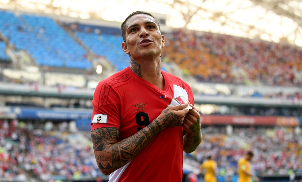 Guerrero realizou sonho de disputar Copa do Mundo pelo Peru. Atacante marcou um gol, mas viu seleção cair na 1ª fase. (Foto: Getty Images)