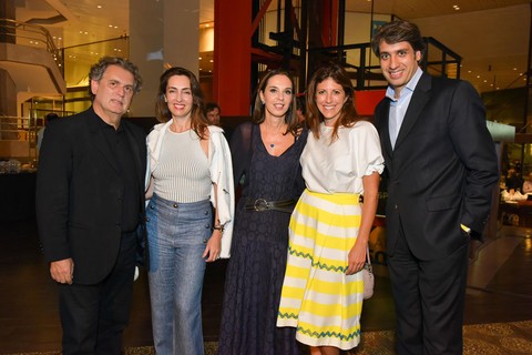 Angelo Derenze, Patricia Anastassiadis, Esther Schattan, Taissa Buescu e Luciano Montenegro de Menezes