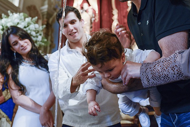 Batizado de Theo, filho de Lucilene Caetano e Felipe Sertanejo (Foto: Destac Assessoria/ Karina Brandão)