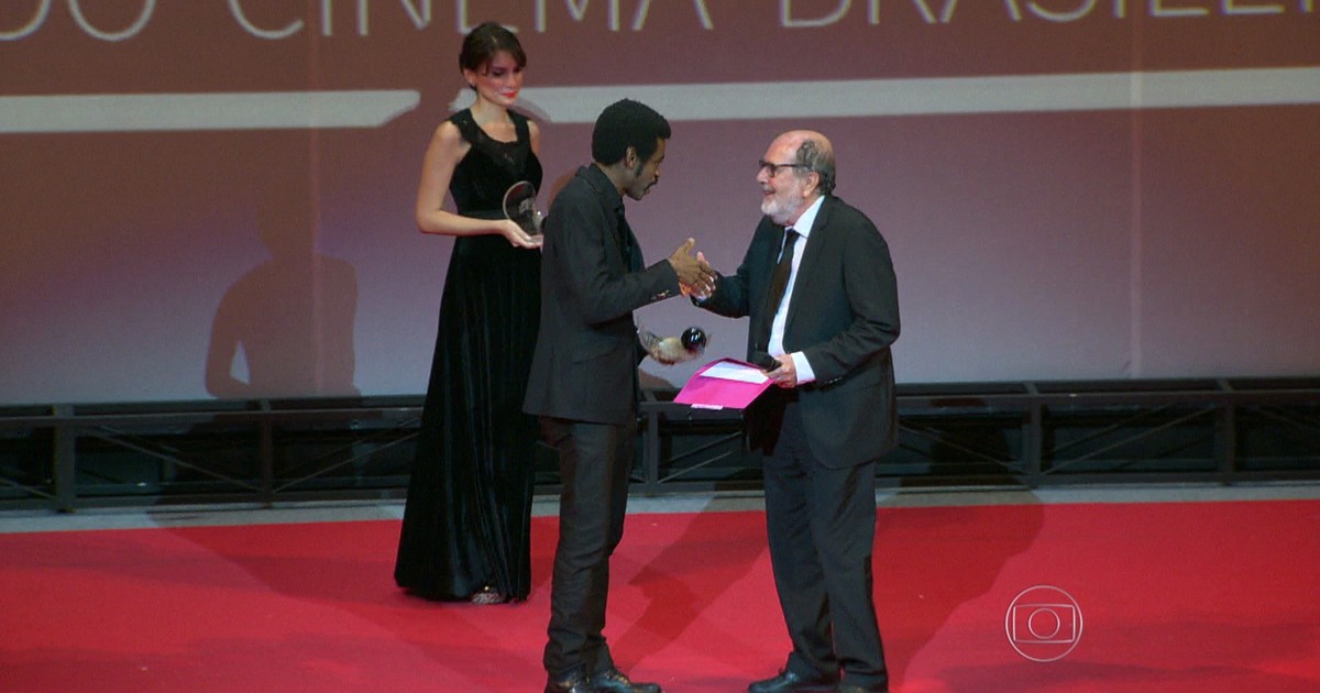 Faroeste Caboclo vence diversas categorias do Grande Prêmio do Cinema  Brasileiro – Vírgula